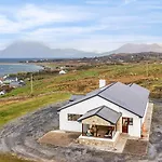 Holiday home Makeelan House *