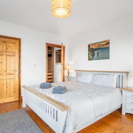 Makeelan House رينفيلي